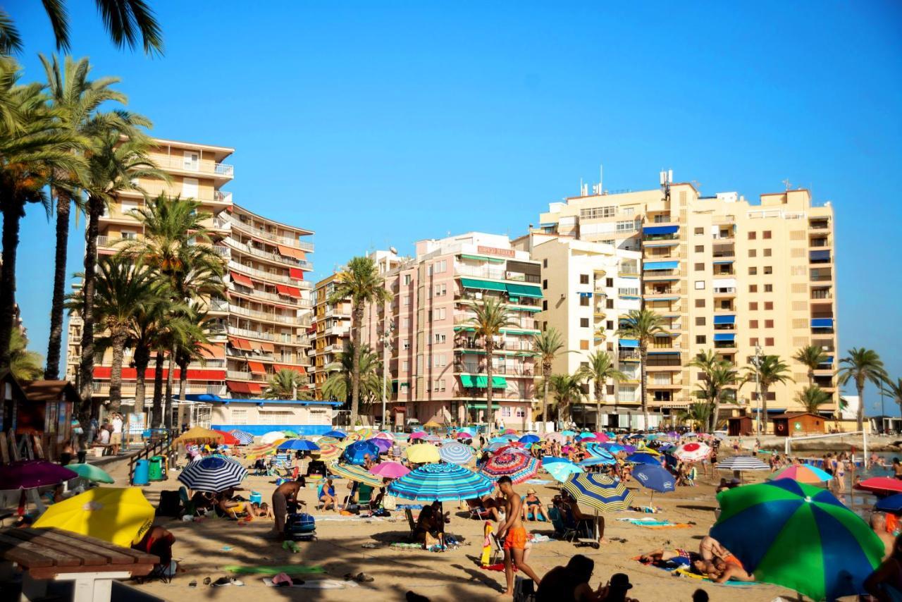 Holiday Suite Virgin De La Paloma Torrevieja Exterior foto